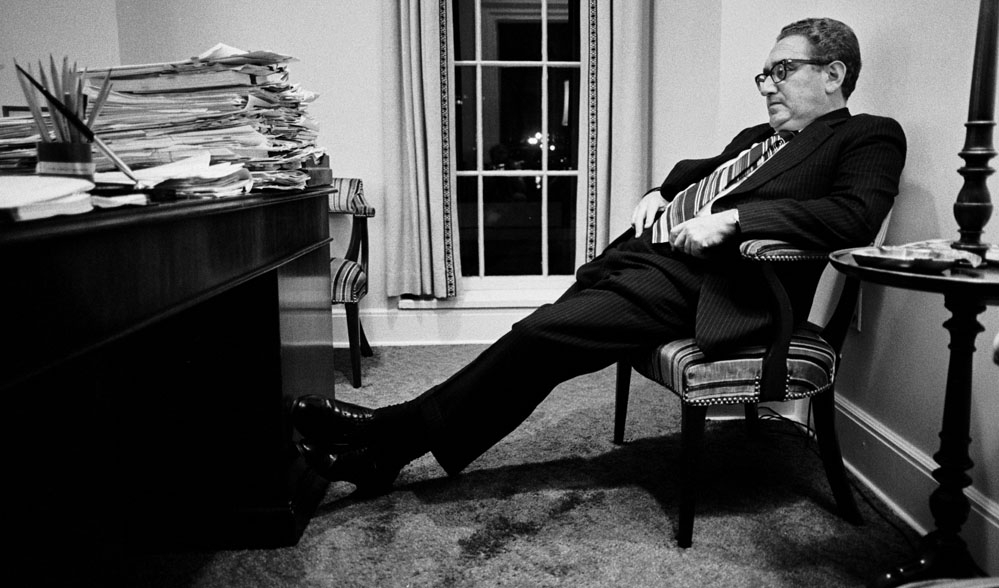 Kissinger nach der endgültigen Evakuierung aus Vietnam bestellt