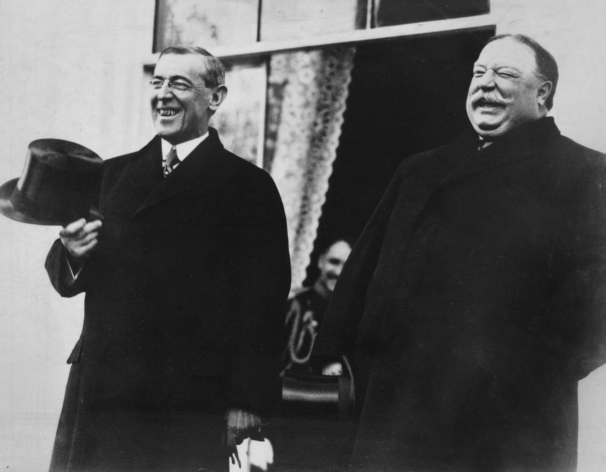 1913. Pres. Taft and Pres-elect Wilson before the Wilson Inauguration (LOC)