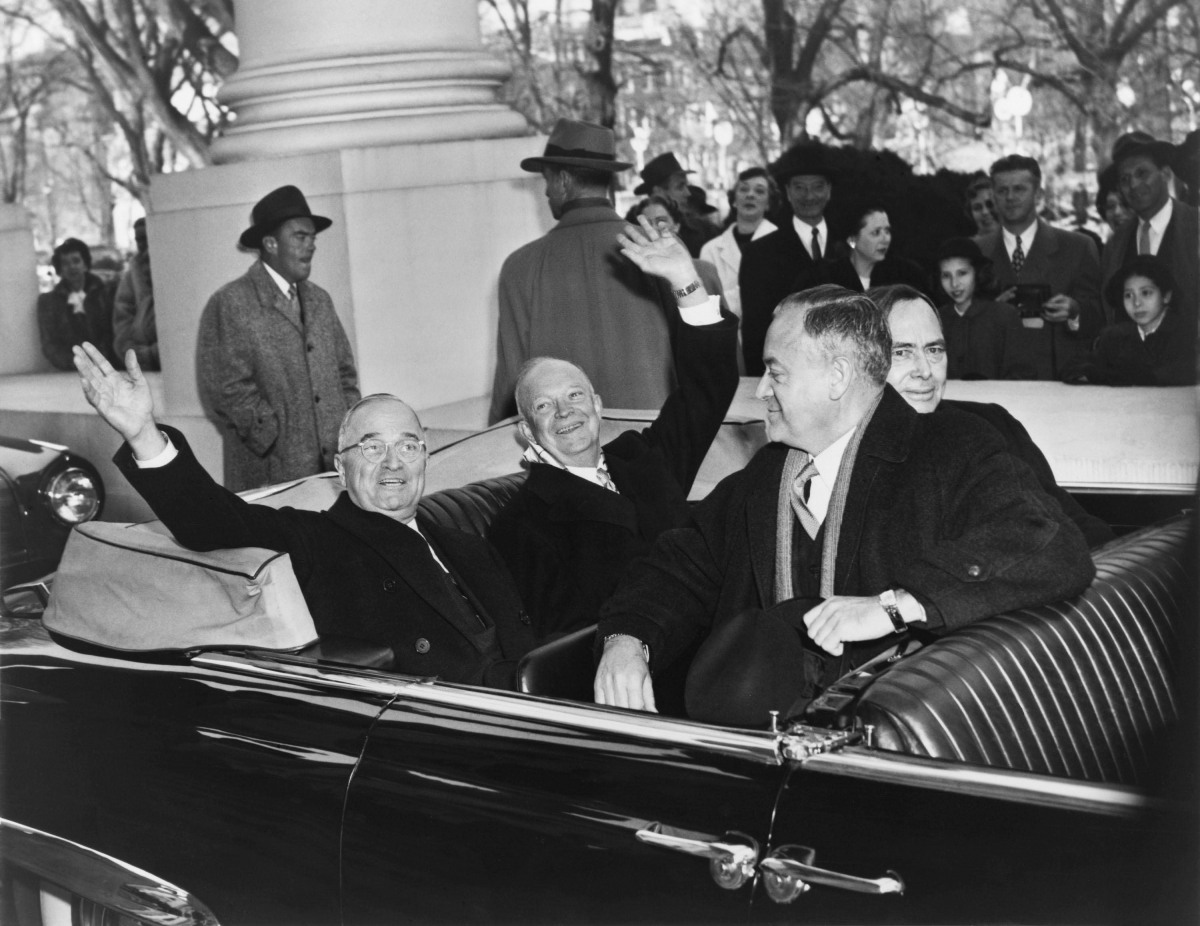 1953, Pres. Harry Truman and Pres-elect Eisenhower leave the White House (LOC)