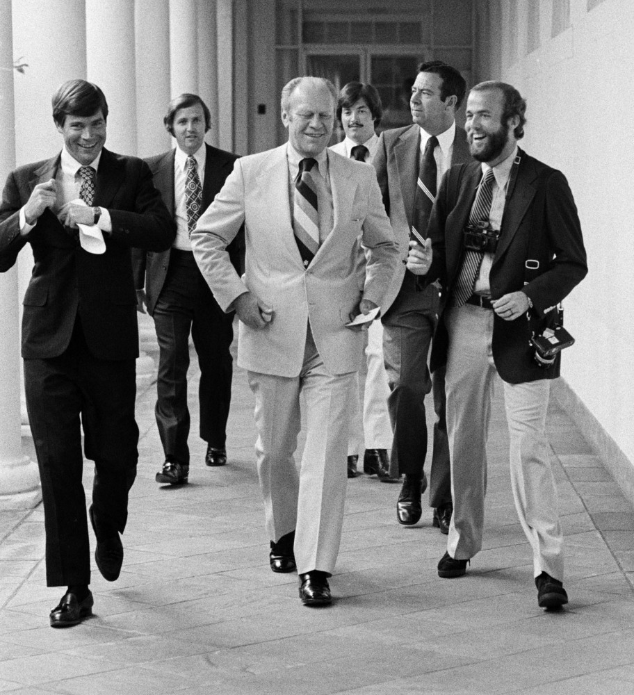 1975. Pres. Ford and White House Photographer David Kennerly