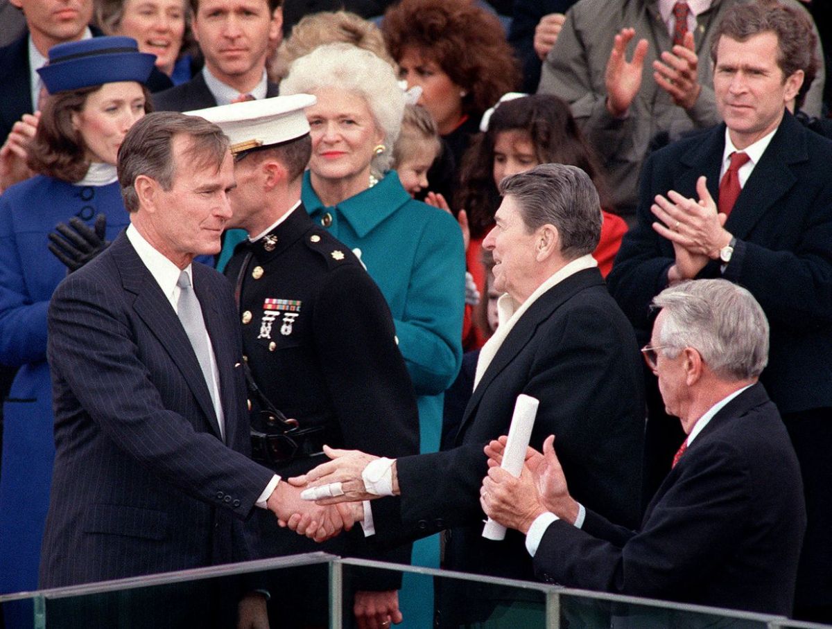1989. Pres George H W Bush, Reagan, and George W Bush at inauguration (LOC)