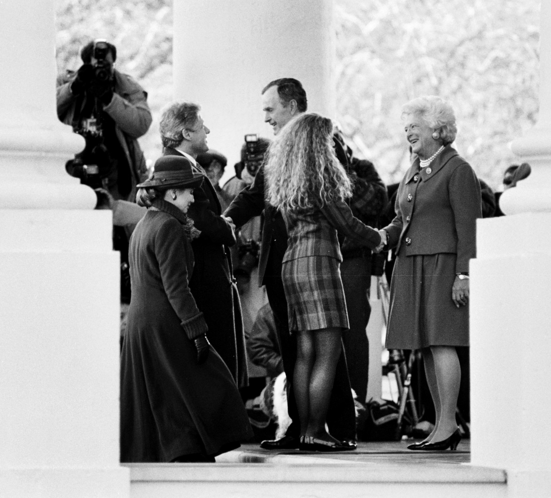 1993. Pres Bush greets Pres-elect Clinton and family at White House (DHK Photo)