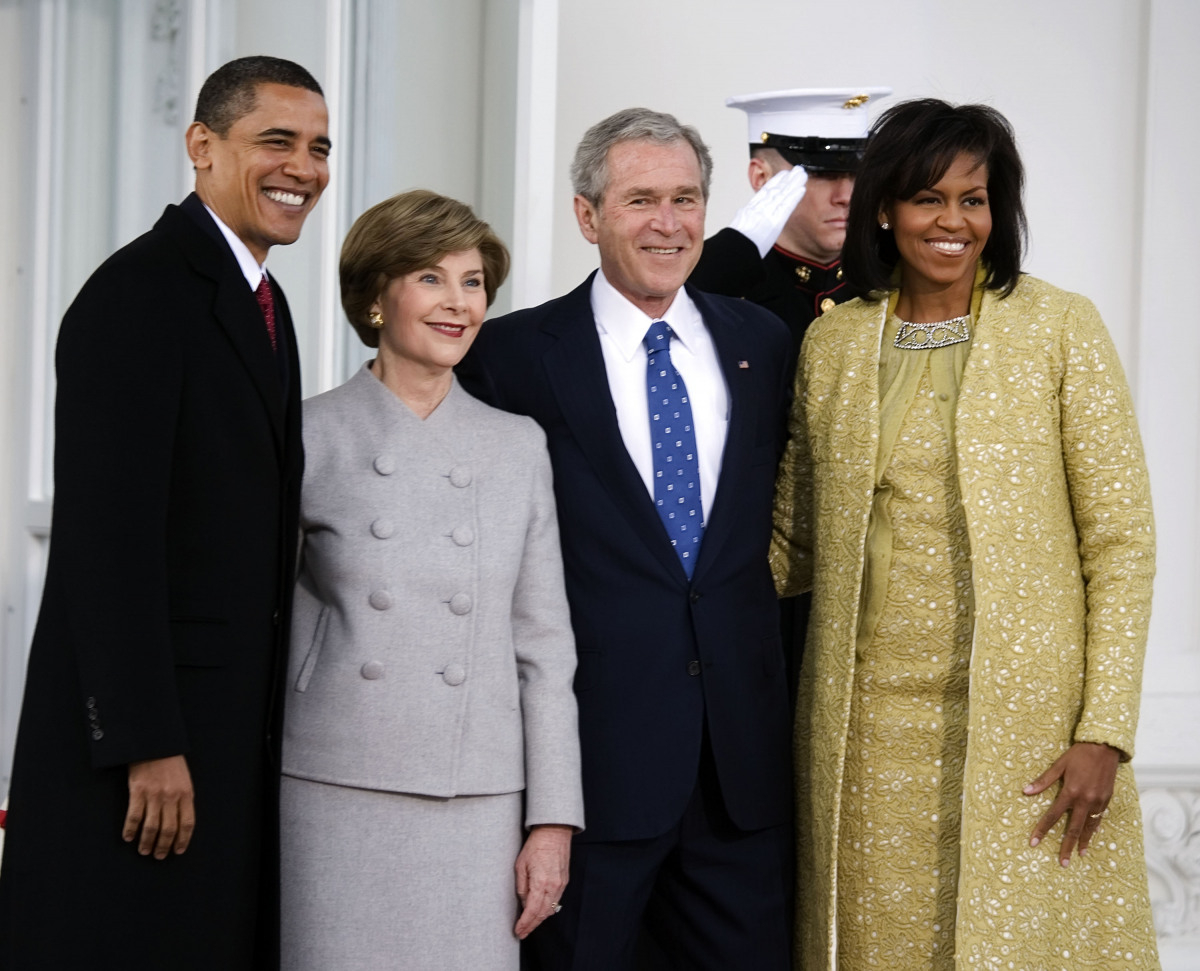 2009. Pres and Mrs Bush greet Pres-elect and Mrs Obama at White House before inauguration (DHK Photo)