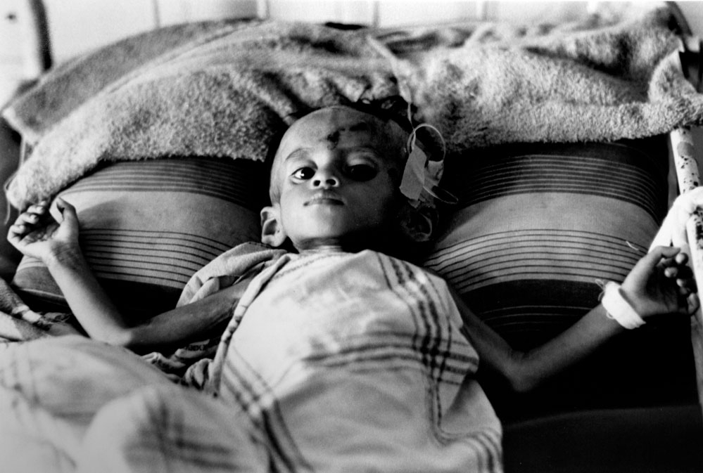 Cambodian Chils in Hospital