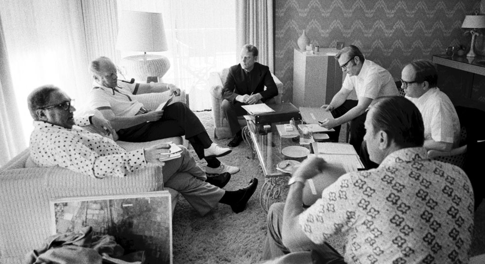 President Ford and Weyand Delegation