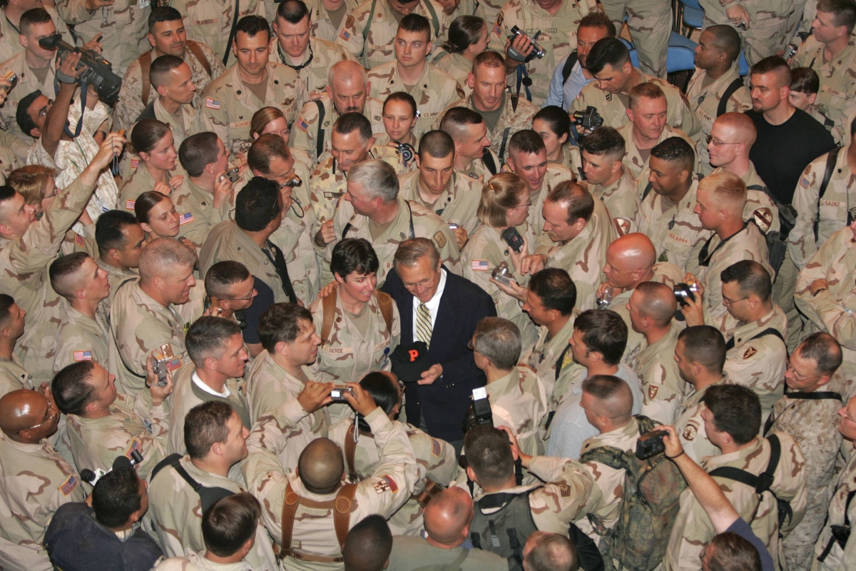 Donald Rumsfeld with U.S. troops 831