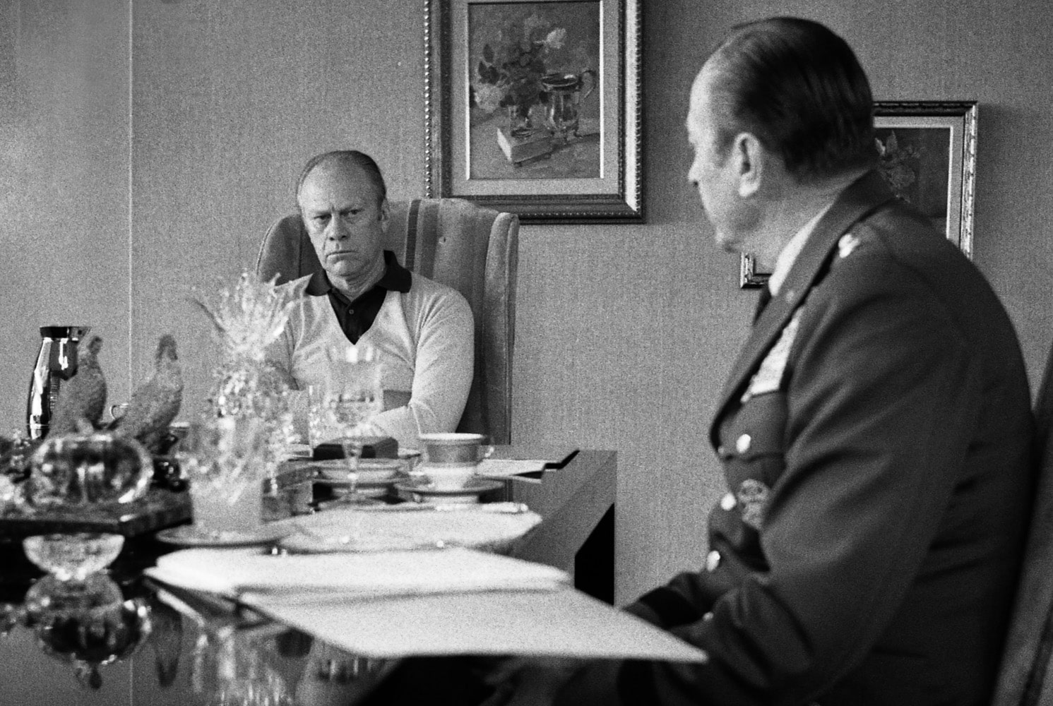 President Gerald Ford gets the unpleasant truth about the Vietnam situation from General Frederick Weyand 