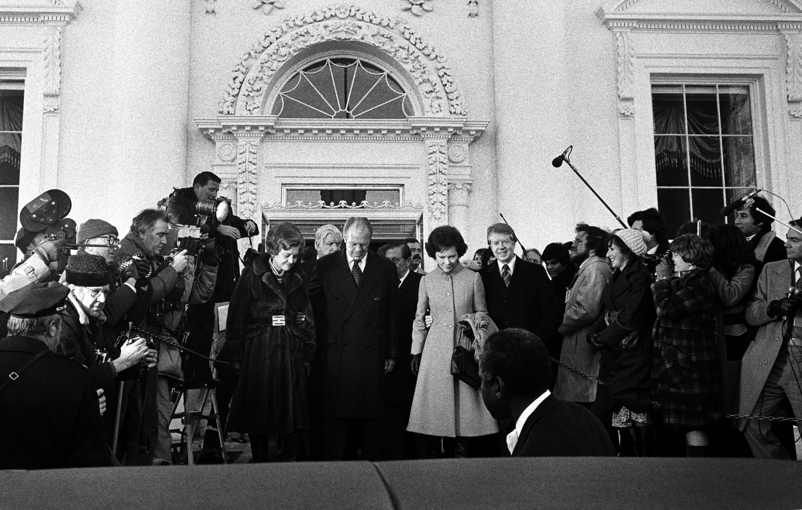 The Fords and Carters leave the White House for the U.S. Capitol